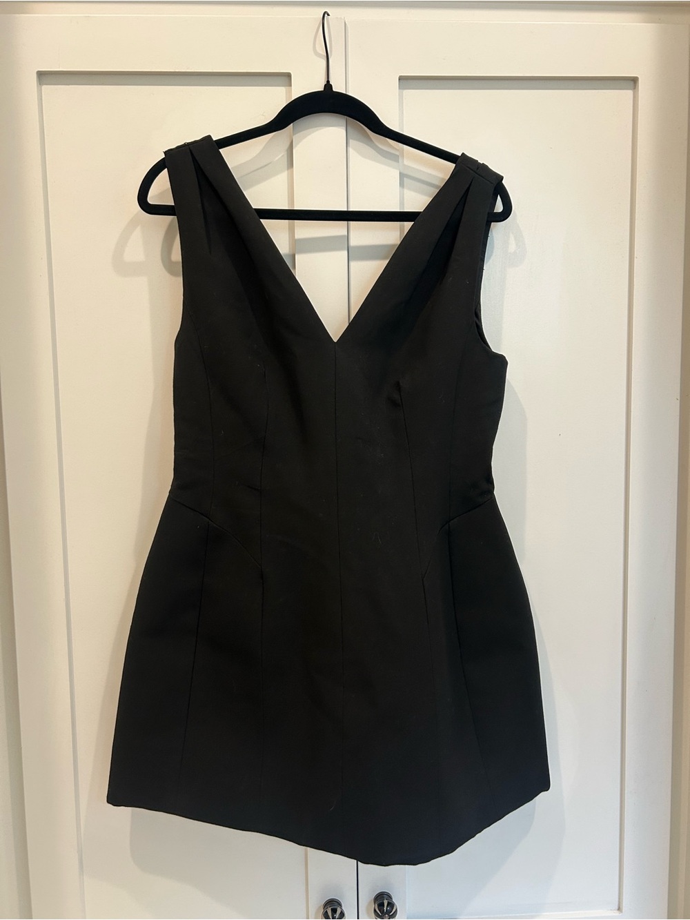 Zara Black Structured V-Neck Mini Dress – Size L NWT